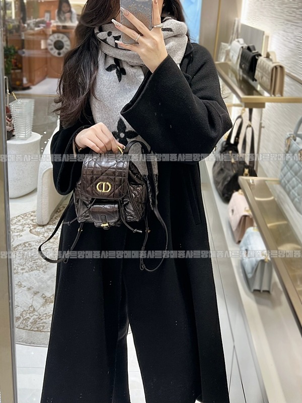 디올카로스몰백팩  20260406-145414-010루.jpg