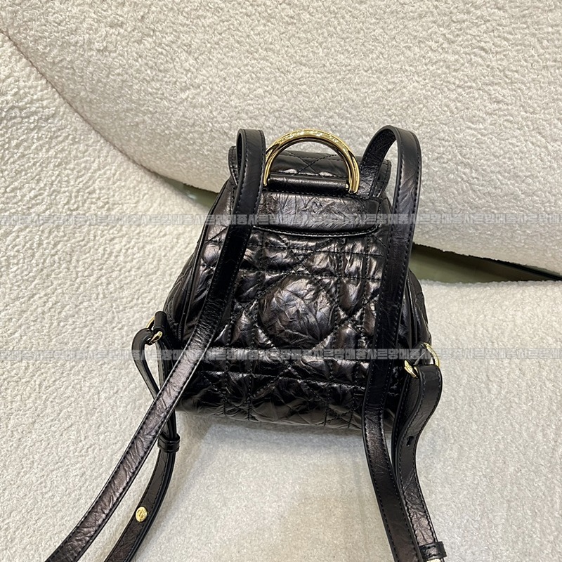 디올카로스몰백팩  20260406-145413-002루.jpg