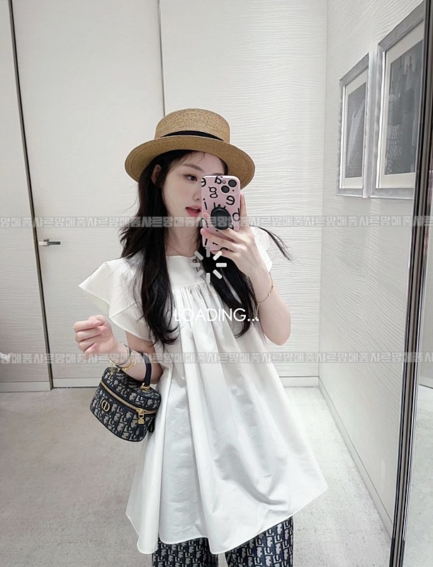 디올30몽테인미니베니티케이스   20260406-154153-017루.jpg