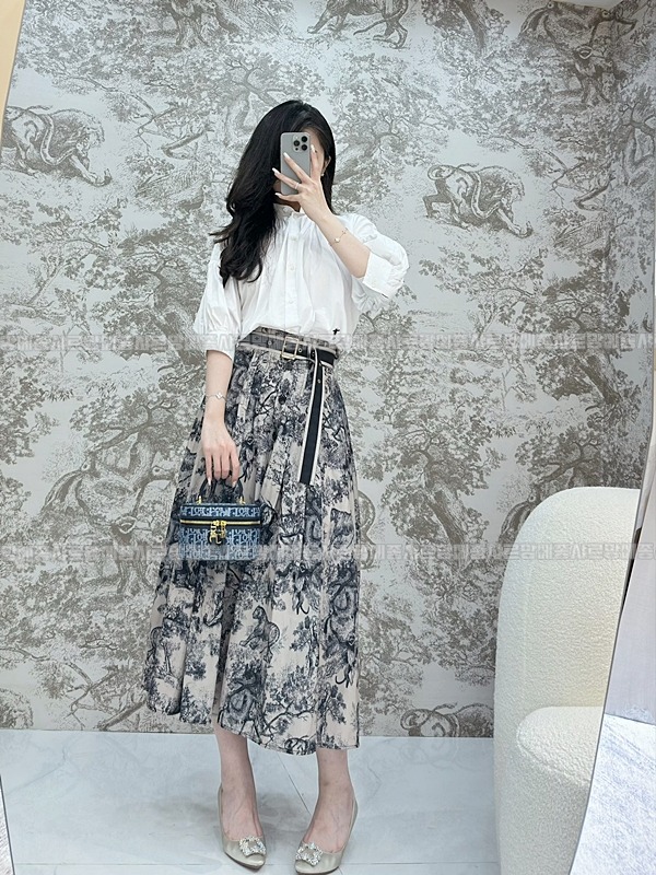 디올30몽테인미니베니티케이스   20260406-154502-023루.jpg