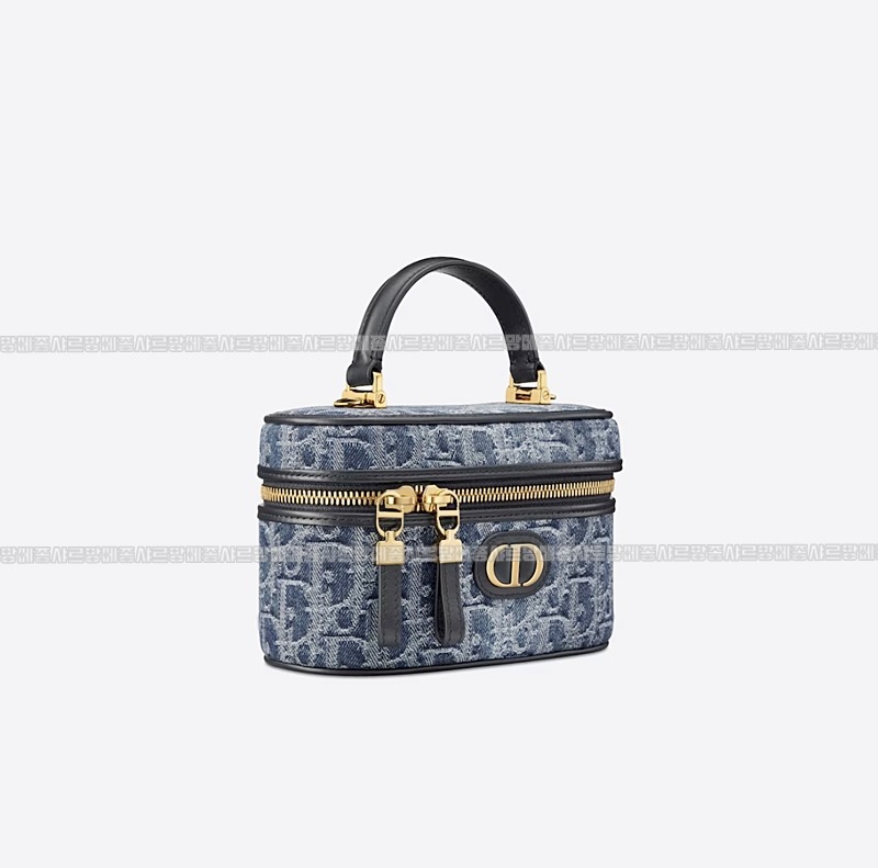 디올30몽테인미니베니티케이스   20260406-154501-015루.jpg