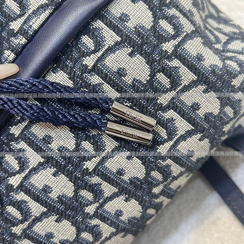 디올오블리크키즈백팩   20260406-160847-008루.jpg