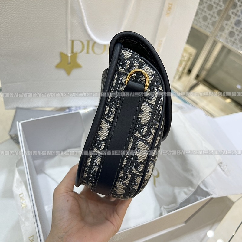 디올바비백미디움   20260406-161740-003루.jpg