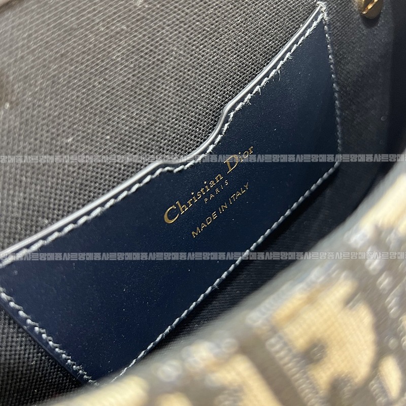 디올바비백미디움   20260406-161740-008루.jpg