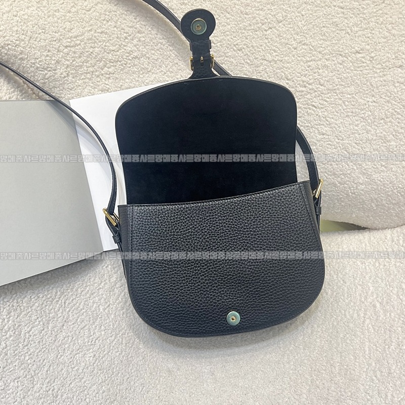 디올바비백미디움   20260406-162126-005루.jpg