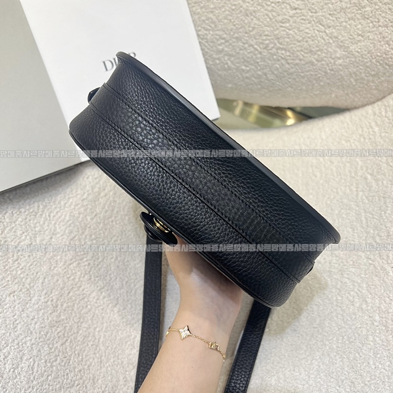 디올바비백미디움   20260406-162126-004루.jpg