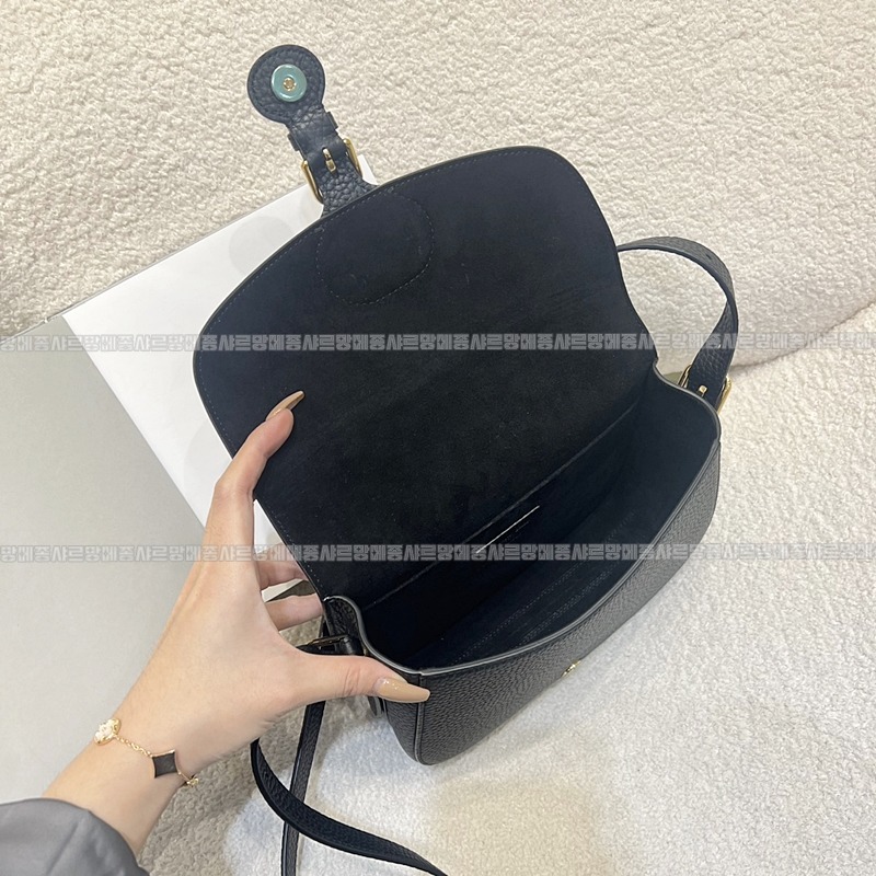 디올바비백미디움   20260406-162126-008루.jpg