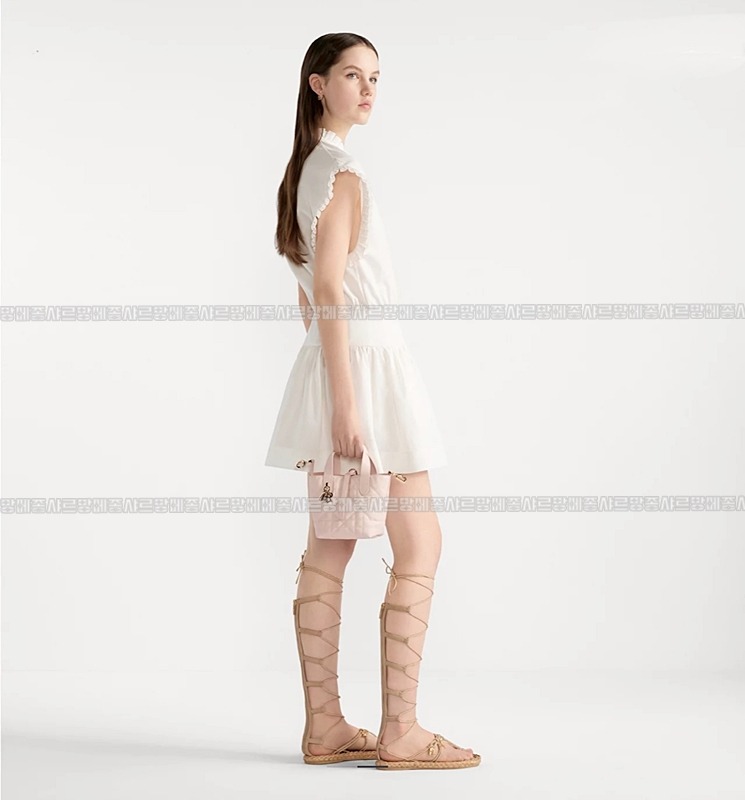 디올뚜주흐미니버티컬토트백  20260407-114318-018루.jpg