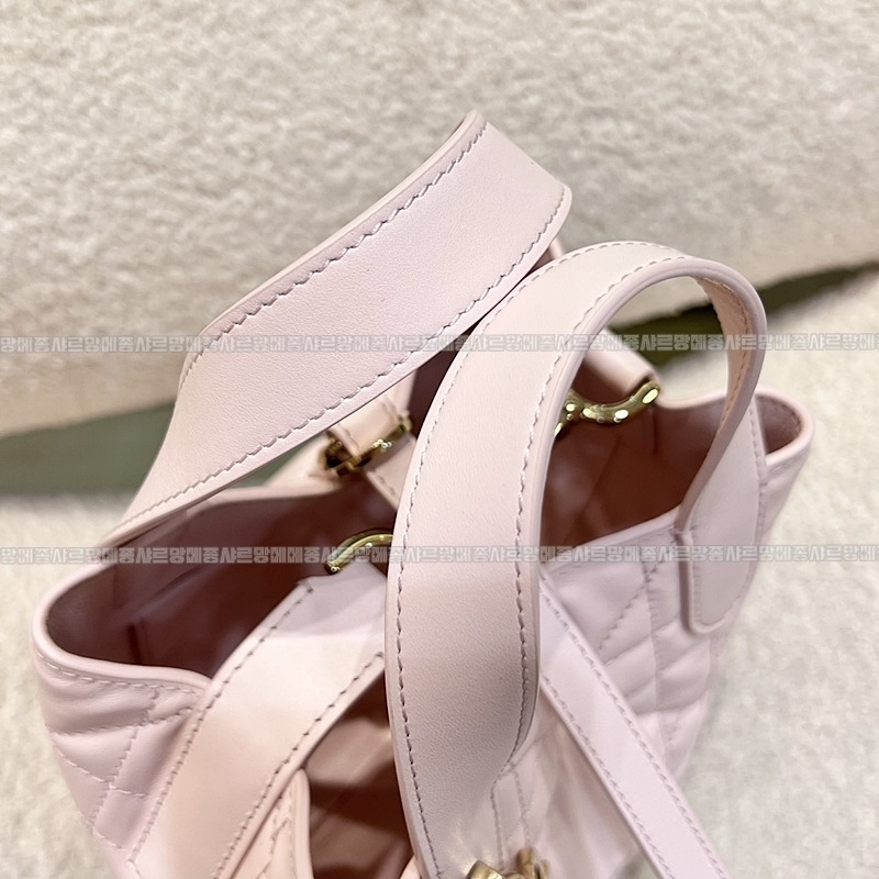 디올뚜주흐미니버티컬토트백  20260407-114316-010루.jpg