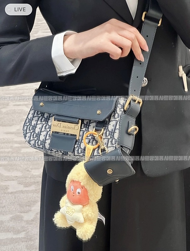 디올스트릿시크스몰  20260407-145152-019루.jpg