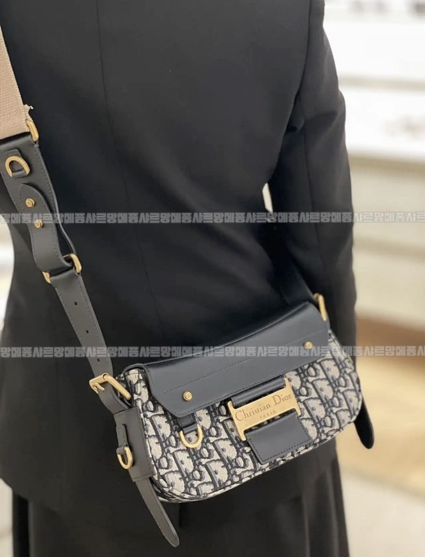 디올스트릿시크스몰  20260407-145152-020루.jpg