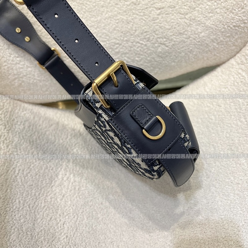 디올스트릿시크스몰  20260407-145149-003루.jpg