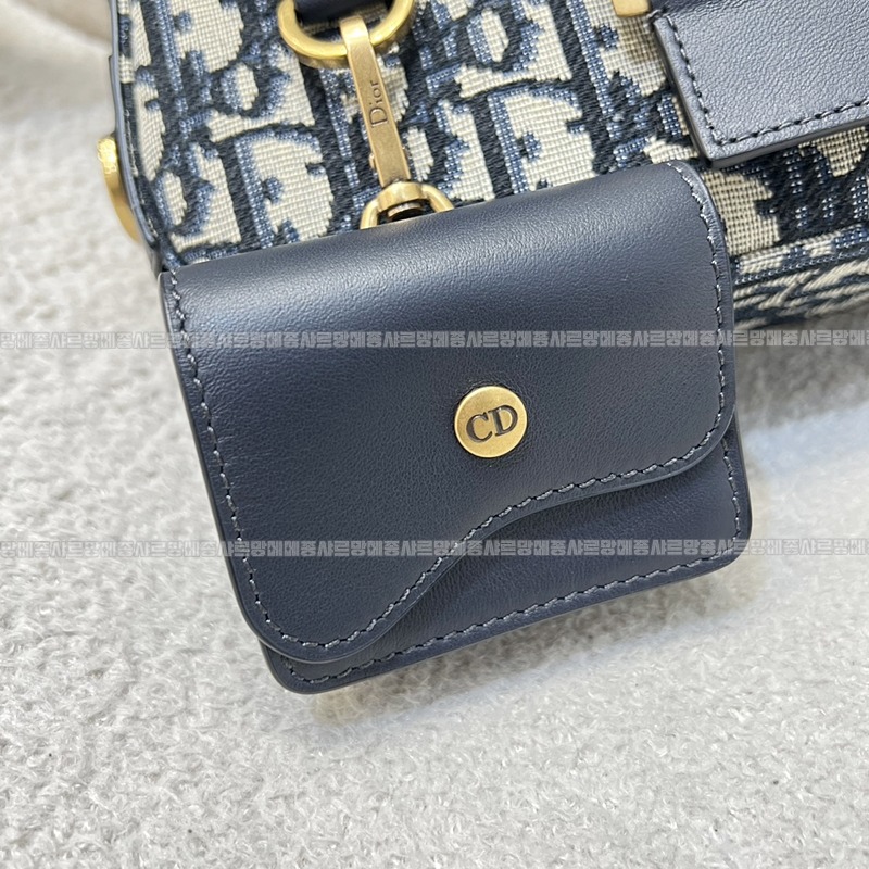 디올스트릿시크스몰  20260407-145150-008루.jpg