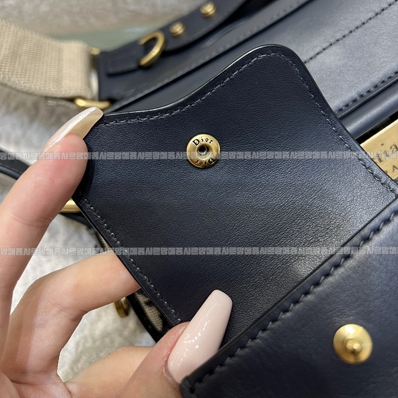 디올스트릿시크스몰  20260407-145151-015루.jpg