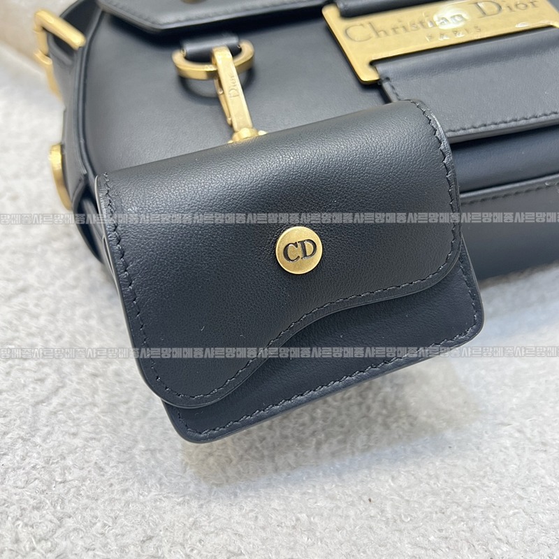 디올스트릿시크스몰  20260407-145639-009루.jpg