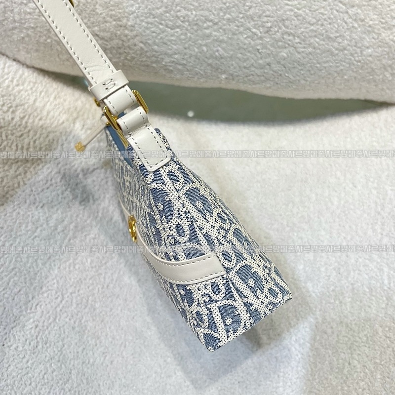 디올30몽테인미니호보백  20260407-152743-003루.jpg