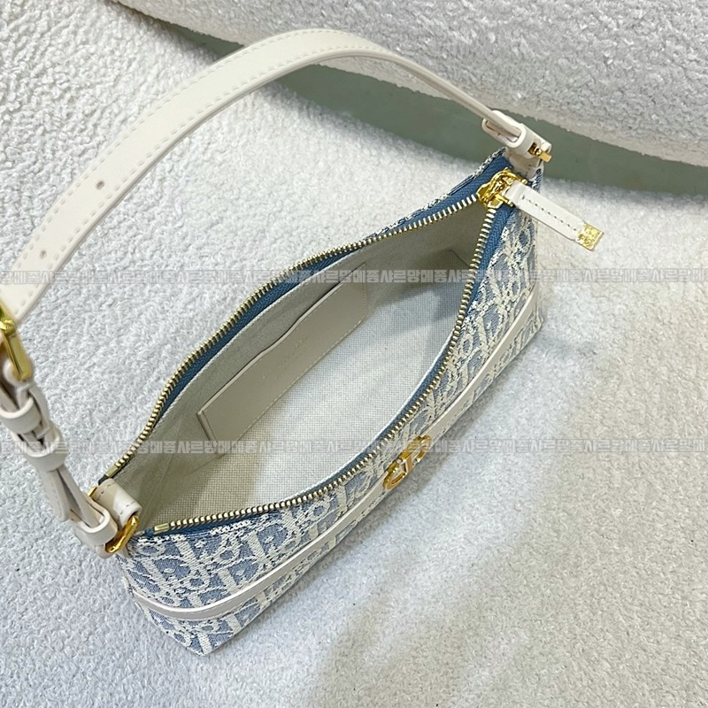 디올30몽테인미니호보백  20260407-152743-005루.jpg