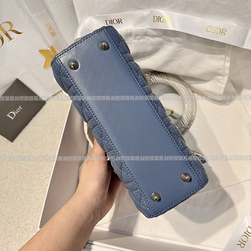 레이디 디올 마이 ABC 스몰백20260408-130609-004루.jpg