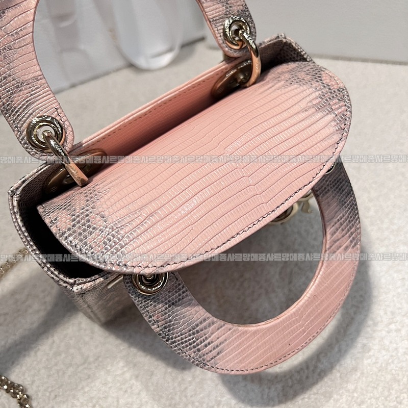 레이디 디올 백 미니20260408-131022-013루.jpg