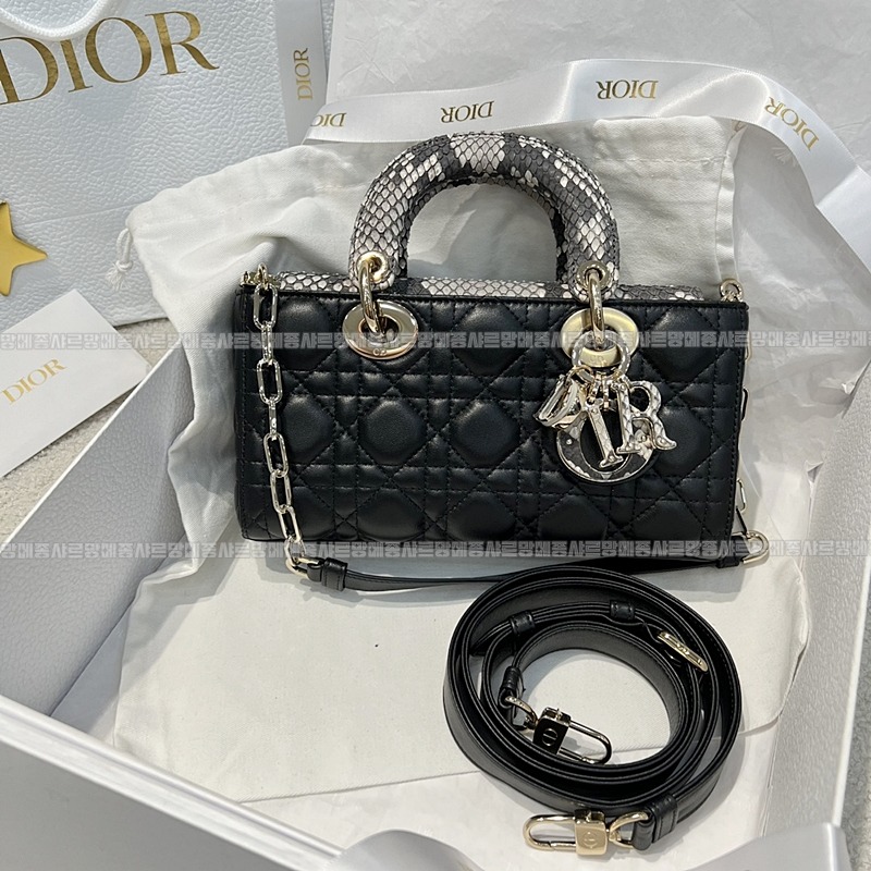 레이디디조이백  20260408-133233-001루.jpg