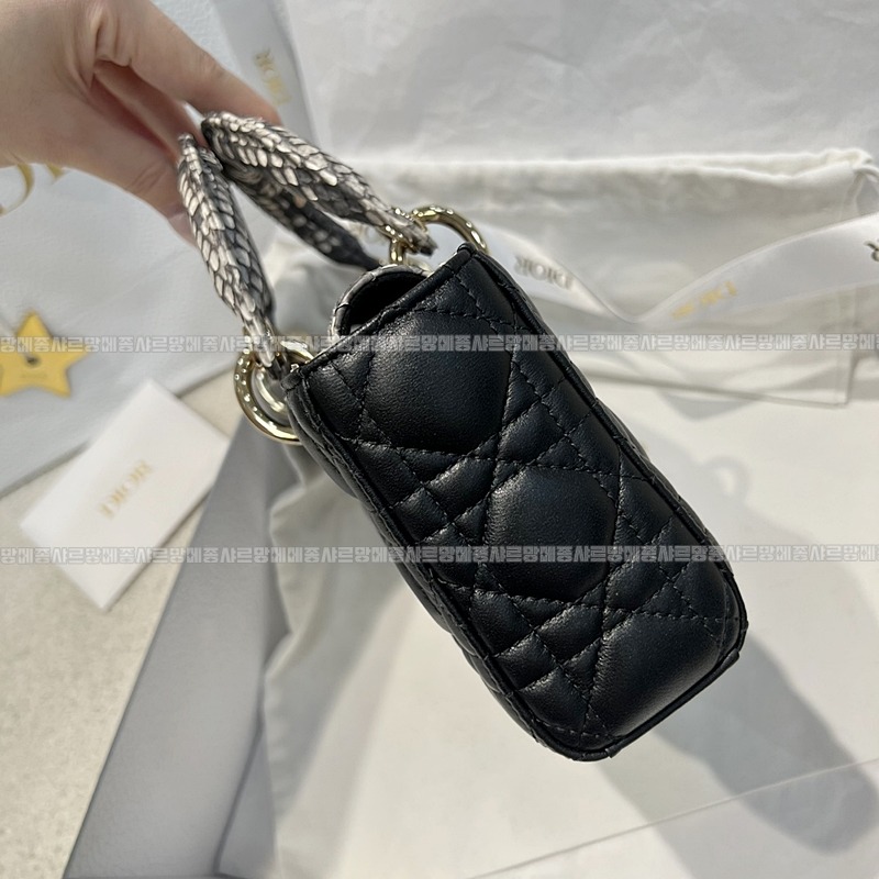 레이디디조이백  20260408-133233-003루.jpg