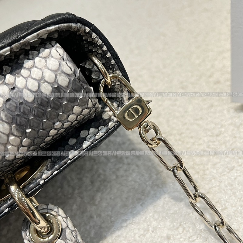 레이디디조이백  20260408-133234-012루.jpg