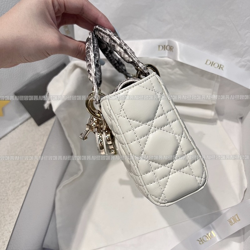 레이디디조이백  20260408-133550-003루.jpg