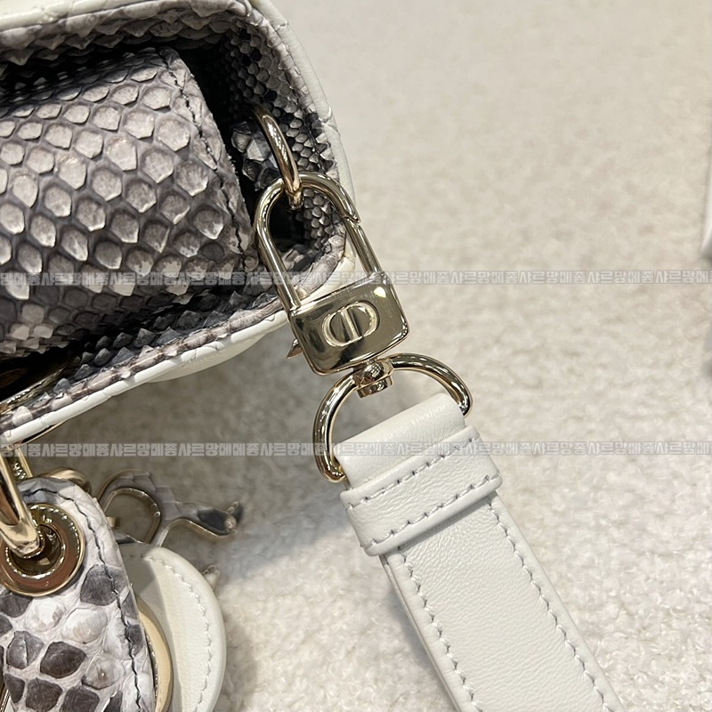 레이디디조이백  20260408-133551-013루.jpg