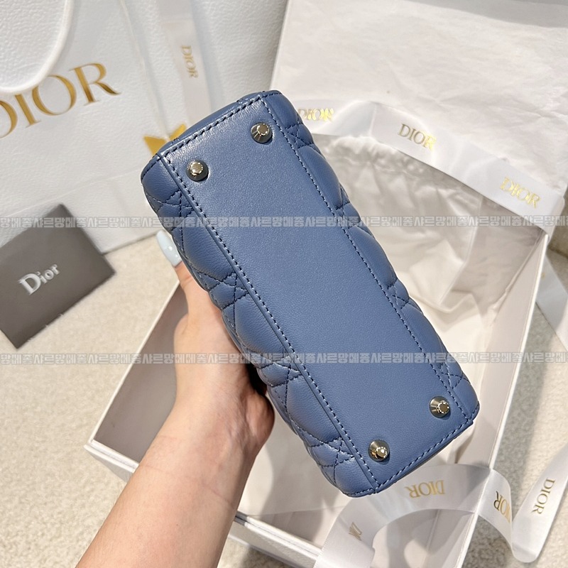 레이디 디올 백 미니  20260408-134918-004루.jpg