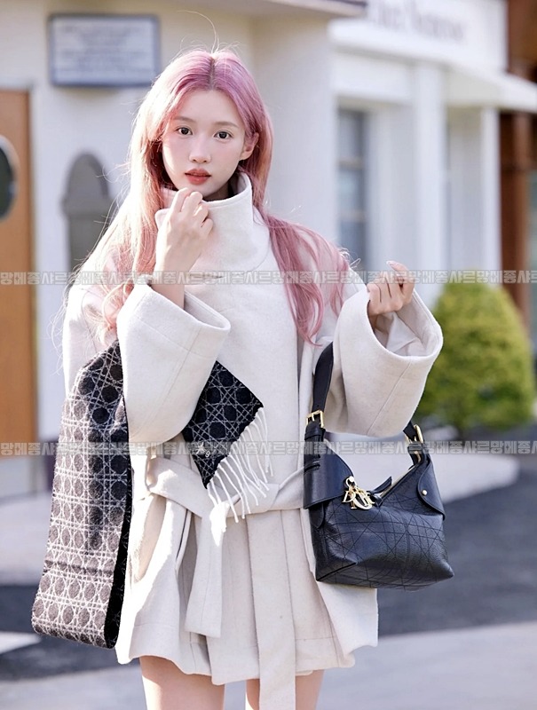 디올보야주스몰백  20260408-163804-013루.jpg