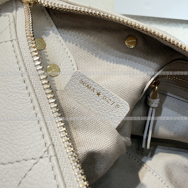 디올보야주스몰백  20260408-164351-011루.jpg