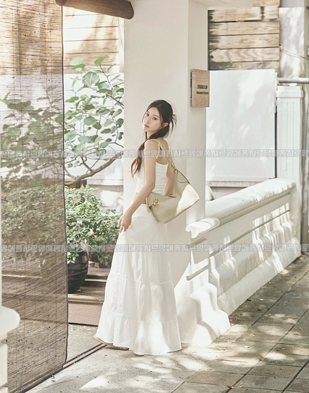 디올보야주미디움백  20260408-164751-012루.jpg