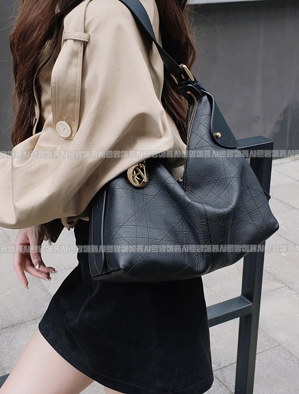 디올보야주미디움백  20260408-170412-015루.jpg