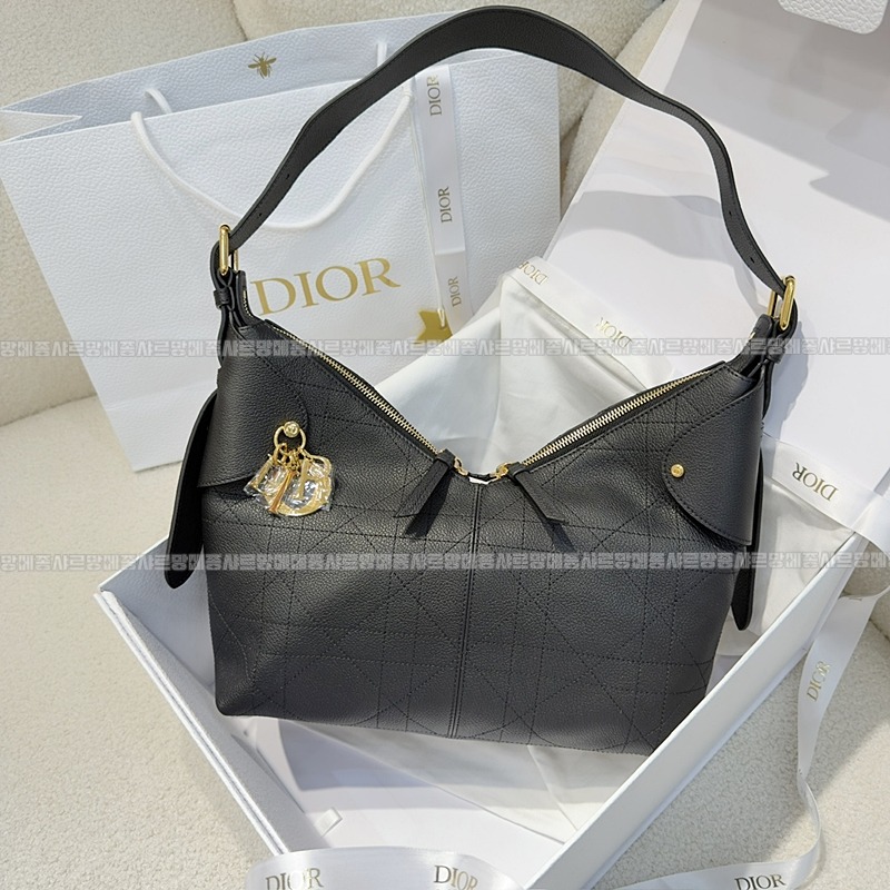 디올보야주미디움백  20260408-170406-001루.jpg