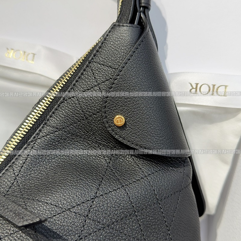 디올보야주미디움백  20260408-170407-005루.jpg