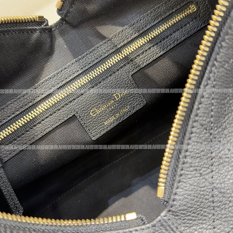 디올보야주미디움백  20260408-170407-007루.jpg