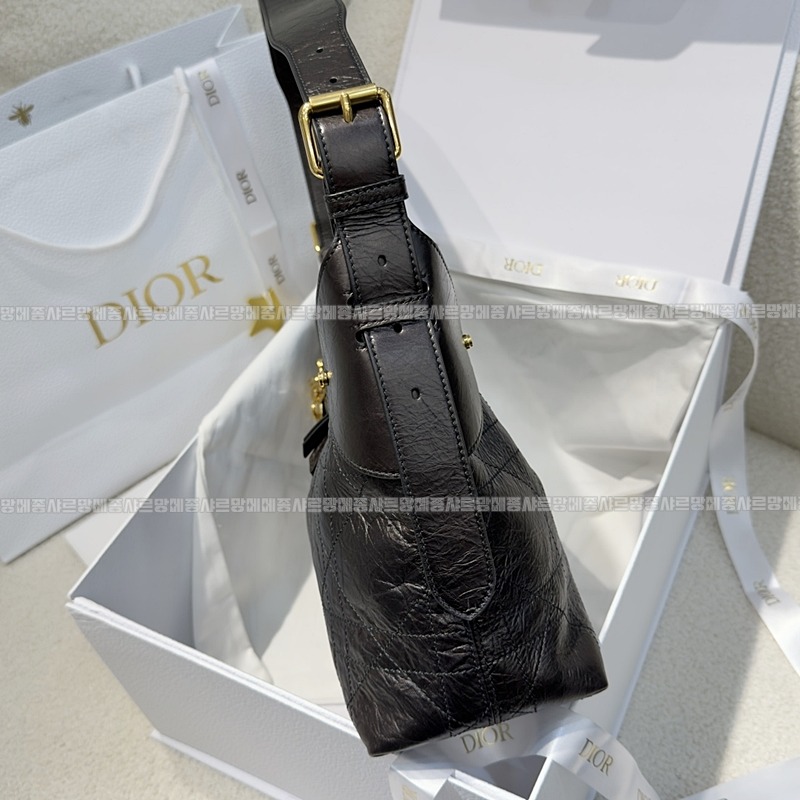 디올보야주미디움백  20260408-171028-002루.jpg