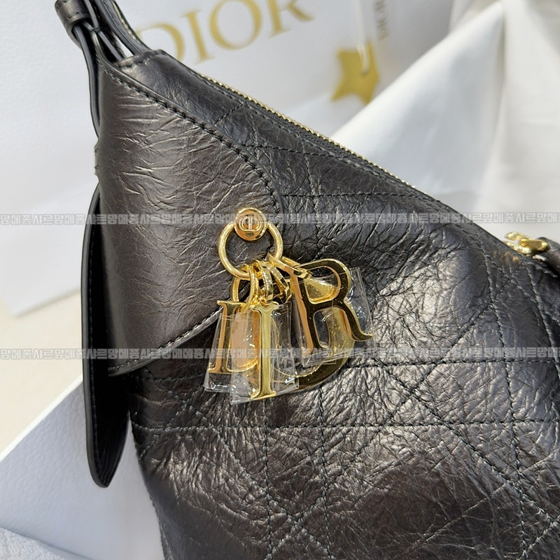 디올보야주미디움백  20260408-171028-005루.jpg