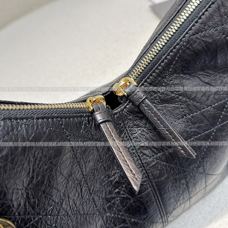 디올보야주미디움백  20260408-171028-004루.jpg