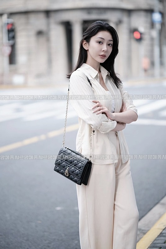 마이디올탑핸들백  20260409-153833-014루.jpg