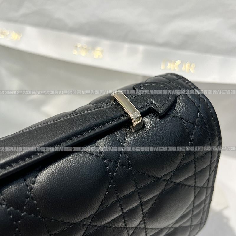 마이디올탑핸들백  20260409-153833-011루.jpg