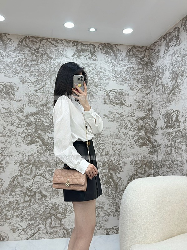 마이디올미니백  20260409-171527-017루.jpg