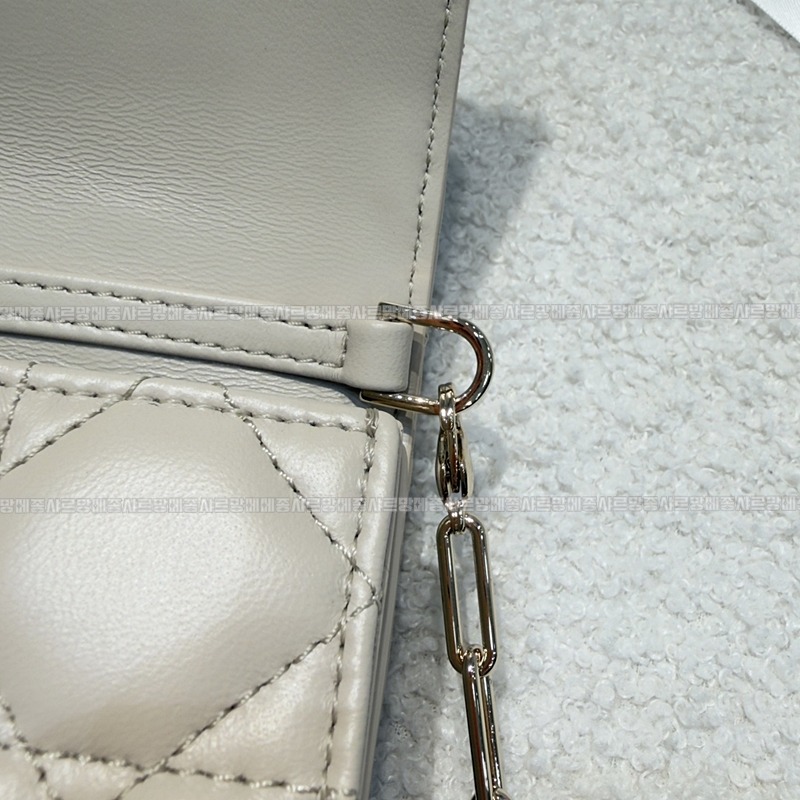 디올마이디올미니백  20260409-174338-012루.jpg