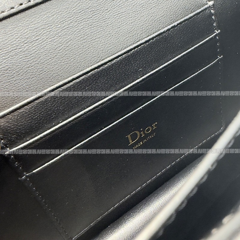 디올마이디올미니백  20260409-174546-009루.jpg