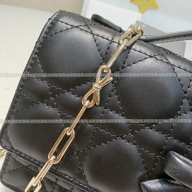 디올마이디올미니백  20260409-174546-010루.jpg