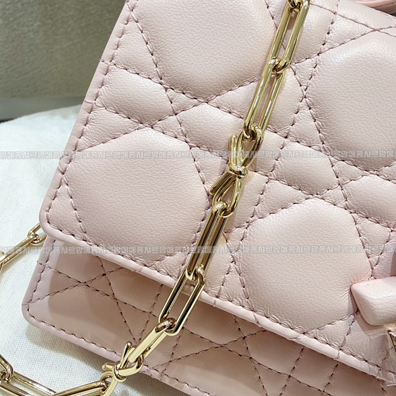 디올마이디올미니백  20260409-174804-005루.jpg