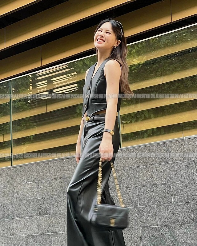 생로랑제이미미니백 20260410-145407-027루.jpg