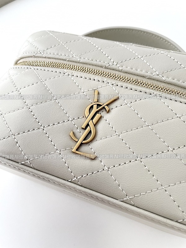 생로랑가비베네티백 20260410-152913-010루.jpg