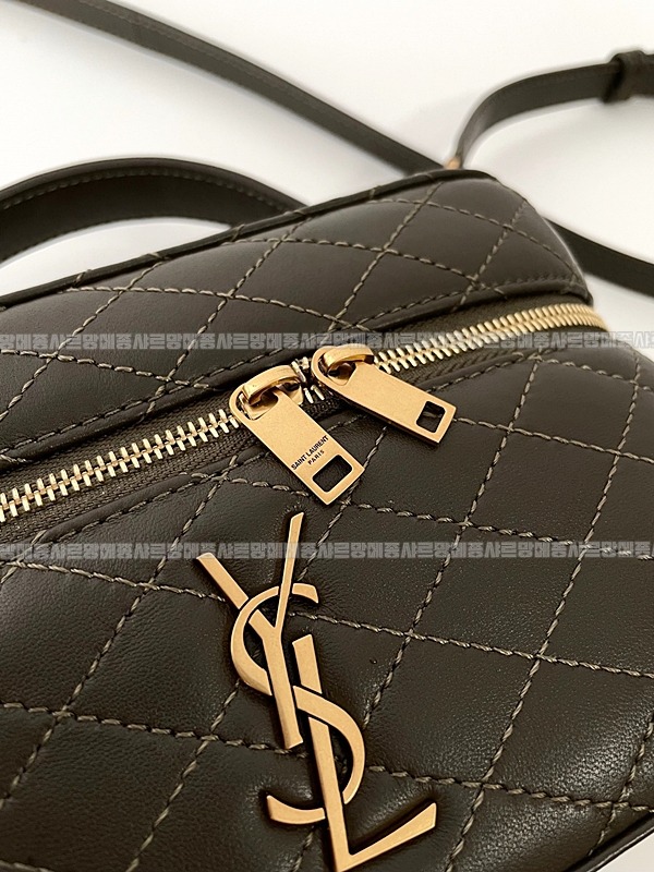 생로랑가비베네티백 20260410-153801-013루.jpg