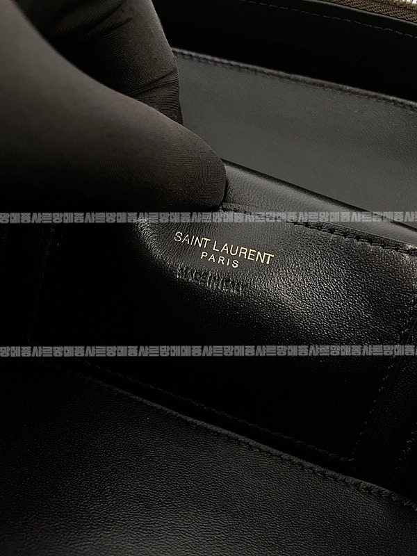 생로랑가비베네티백 20260410-153801-014루.jpg